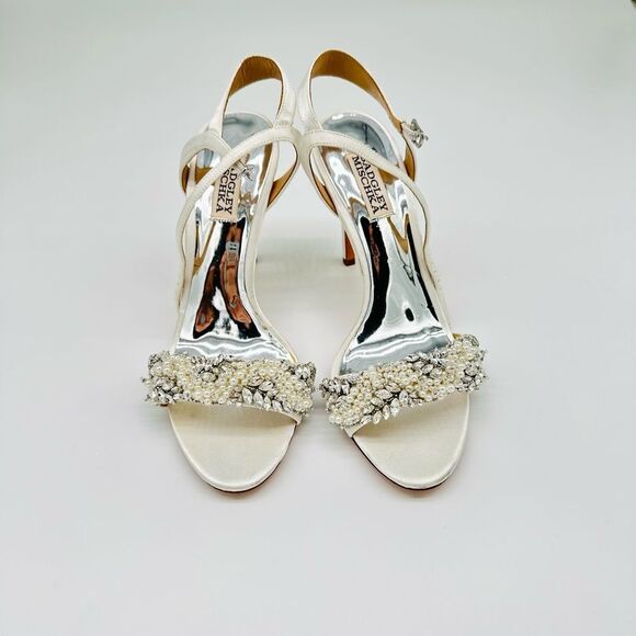 Badgley Mischka   Katy Springtime Stiletto  White and Silver Embellished Heels - Picture 1 of 8